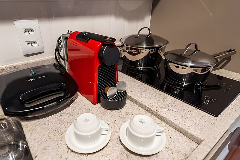 Apê NOVO em Moema! A/C e Wi-fi