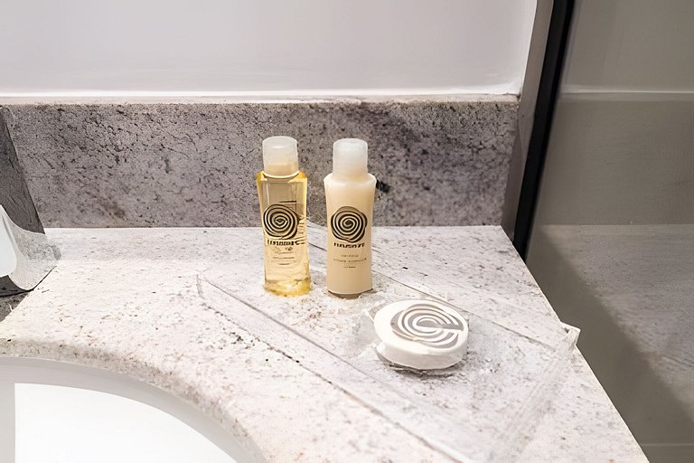 Apê NOVO em Moema! A/C e Wi-fi